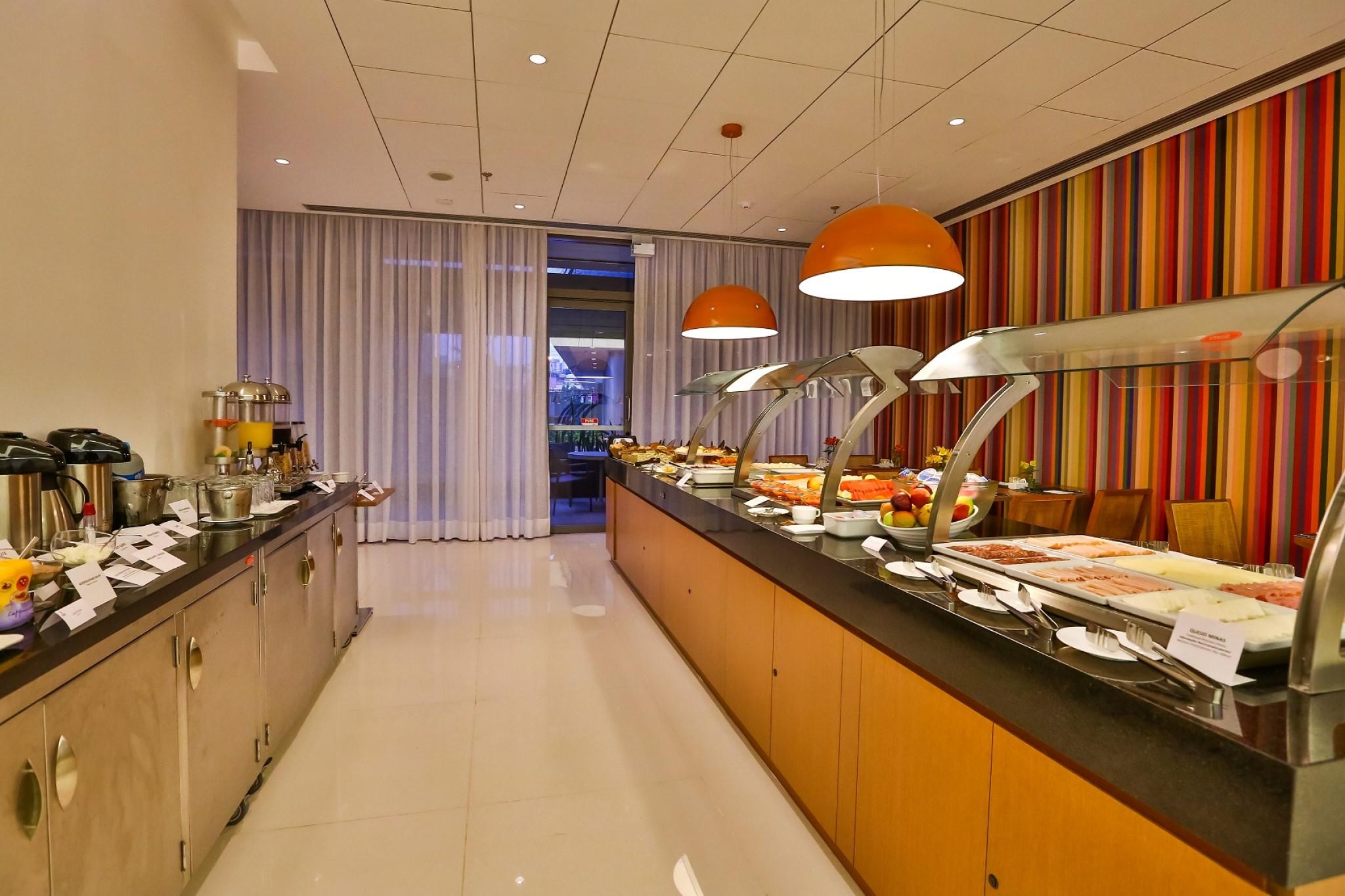 Quality Hotel Sao Caetano Сан-Каэтану-ду-Сул Экстерьер фото